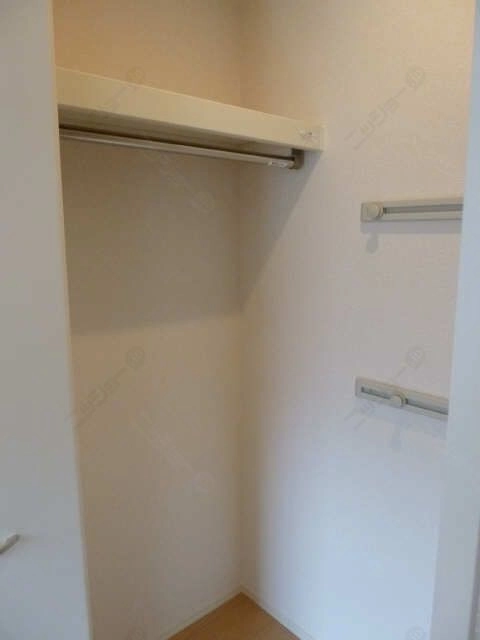 収納（南洋室）-2