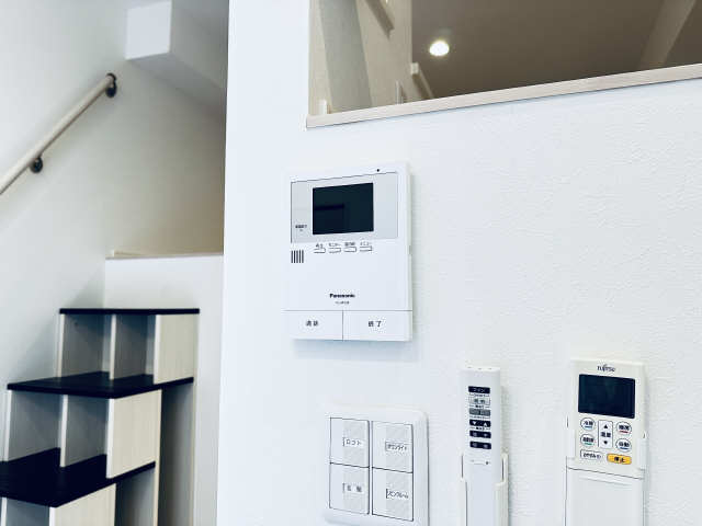 モニター付きインターホン