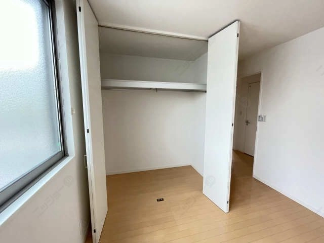 北洋室収納