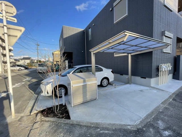 建物 北側