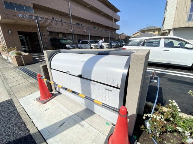 ゴミ置き場