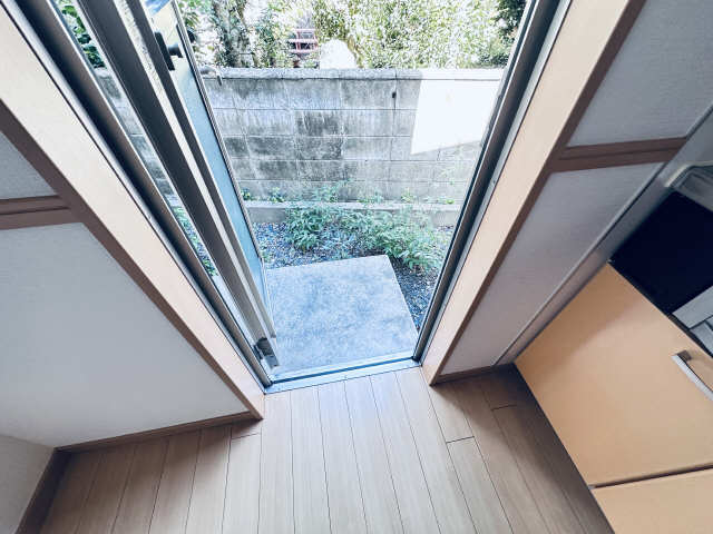 キッチン横勝手口