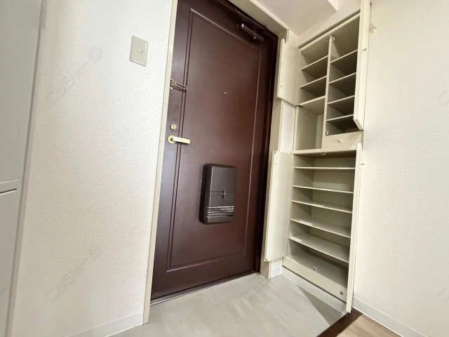 シューズボックス