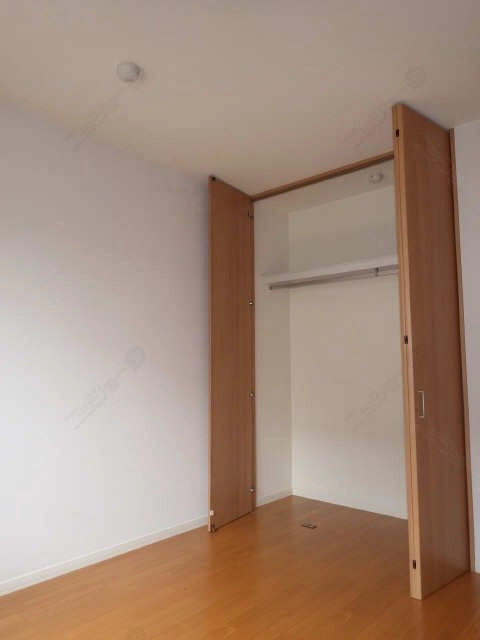 6帖洋間収納