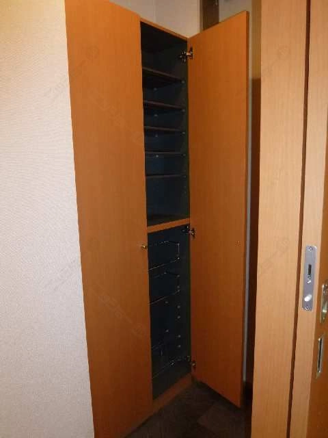 ｼｭｰｽﾞﾎﾞｯｸｽ
