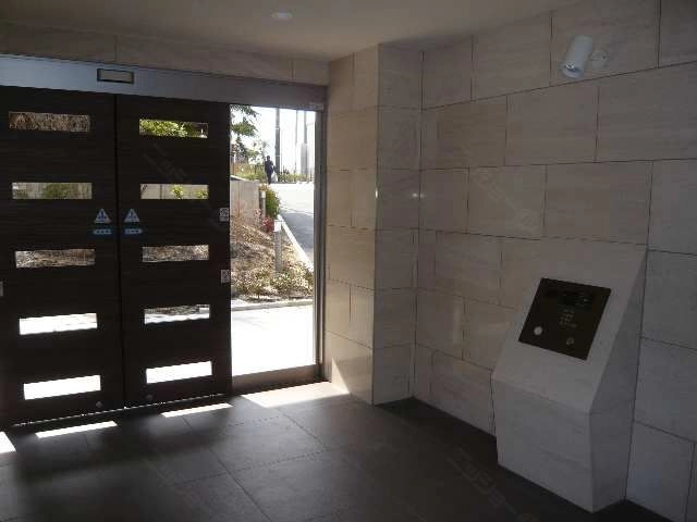 エントランスホール