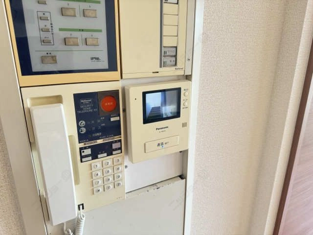 モニター付きインターホン