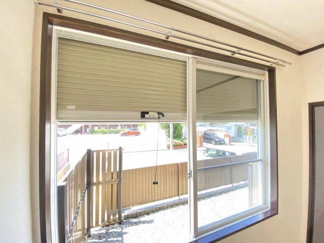 シャッター雨戸