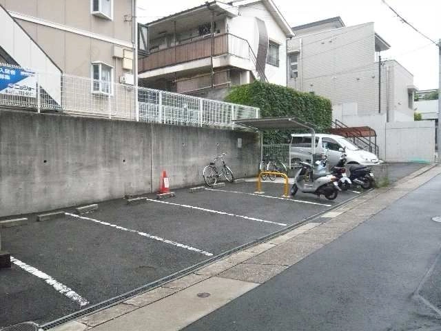 駐車・駐輪場