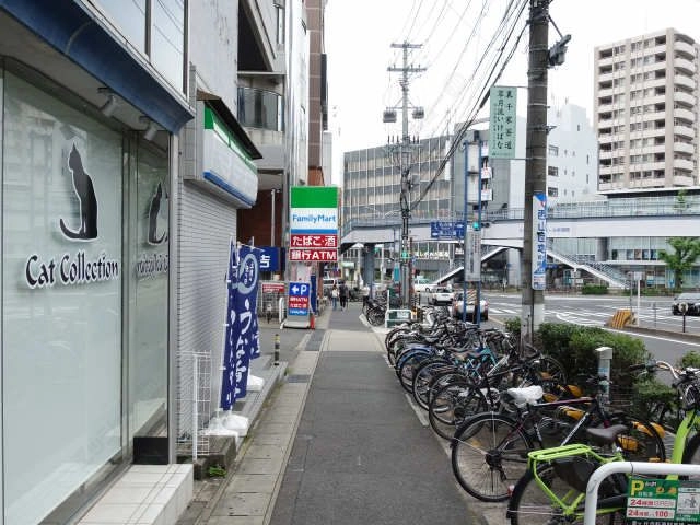 建物入口から北側撮影