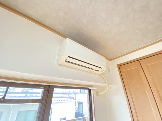 エアコン