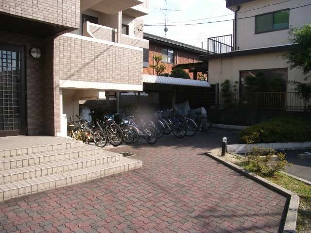 エントランス付近