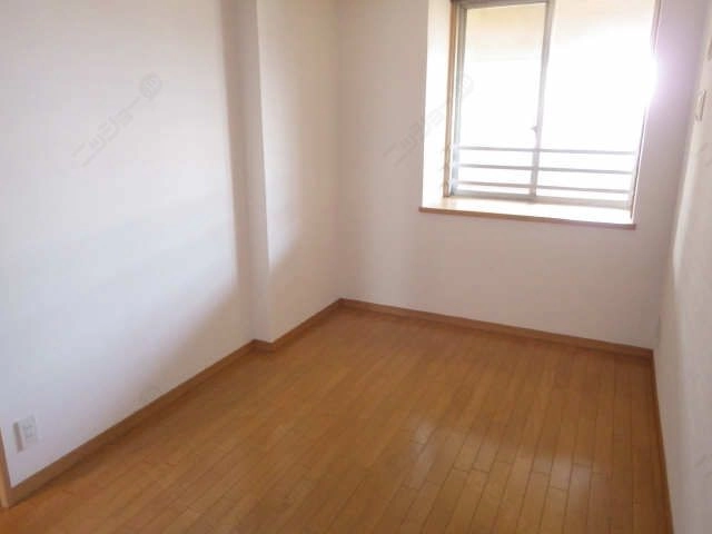 北西洋間