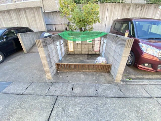 ゴミ置場
