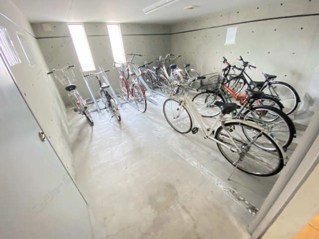 駐輪場