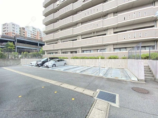 駐車場(機械式2段)