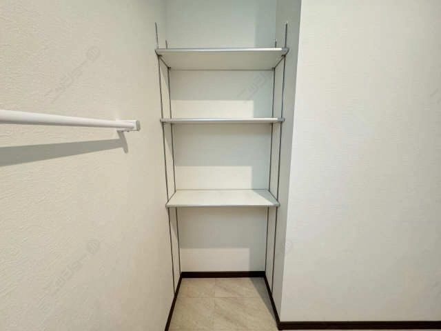 ランドリー棚
