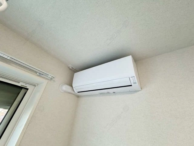 洋室エアコン