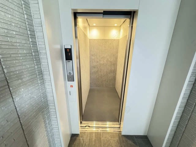 エレベーター