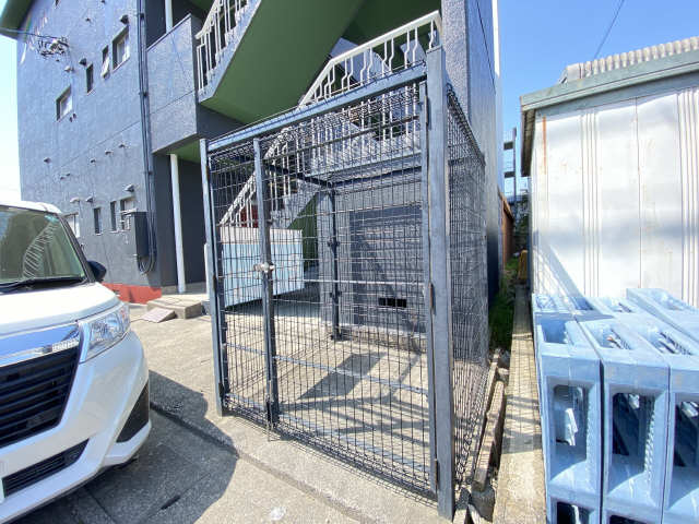 ゴミステーション