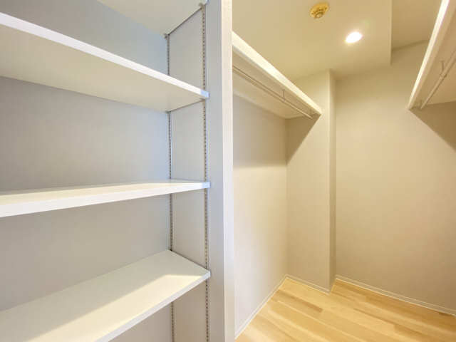 ウォークインクローゼット