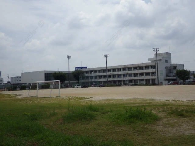 北小学校