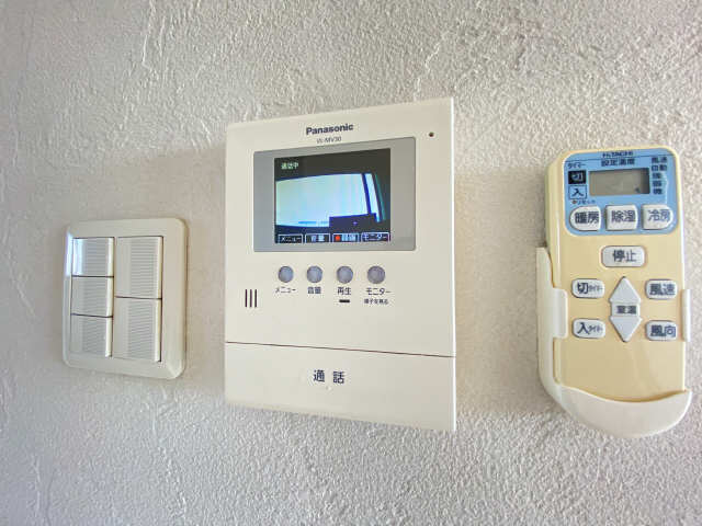 モニター付きインターホン