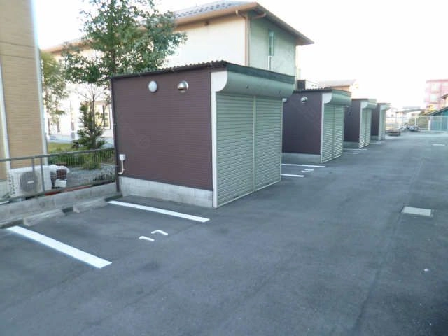 バイクガレー ジ