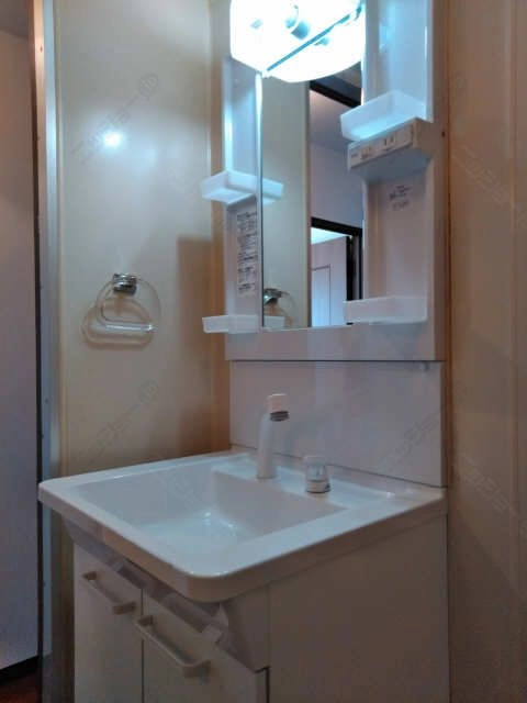 洗髪洗面化粧台