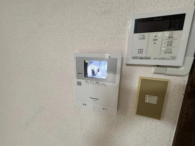 モニター付きイン ターホン