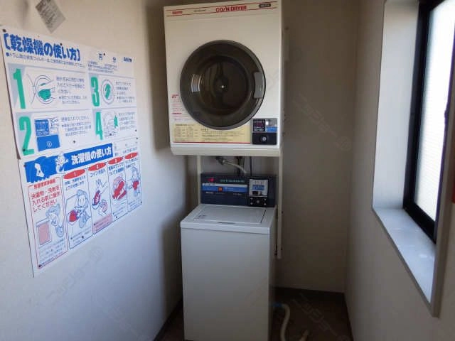 コインランドリー