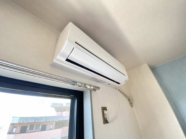 エアコン
