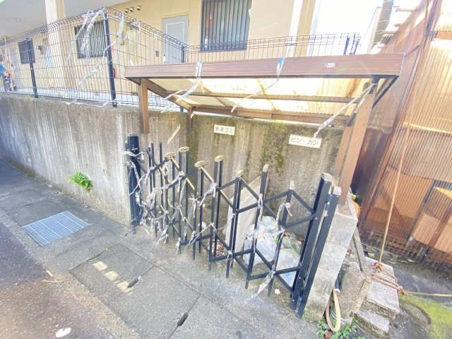 ゴミ置場