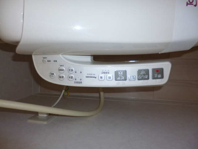 シャワートイレ