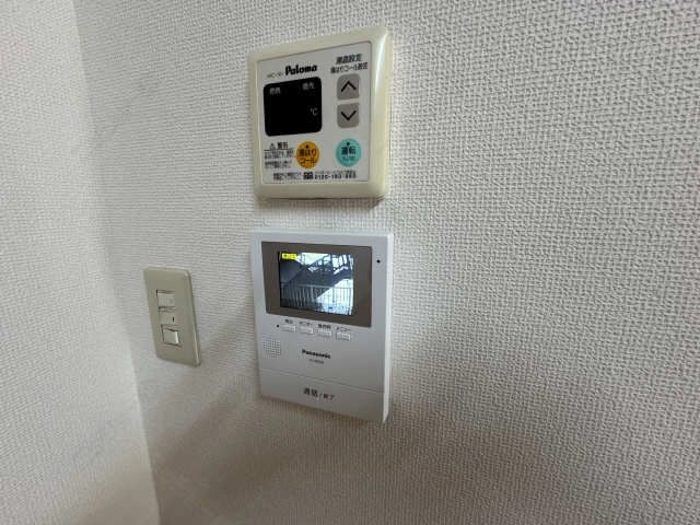 モニター付きインターホン