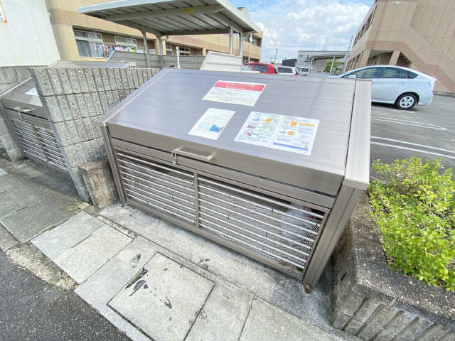 ゴミステーション