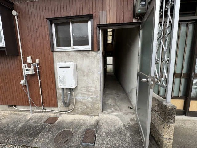 土間