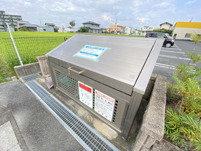 ゴミステーション