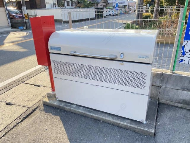 ごみ置き場