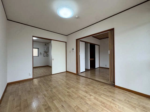 洋室