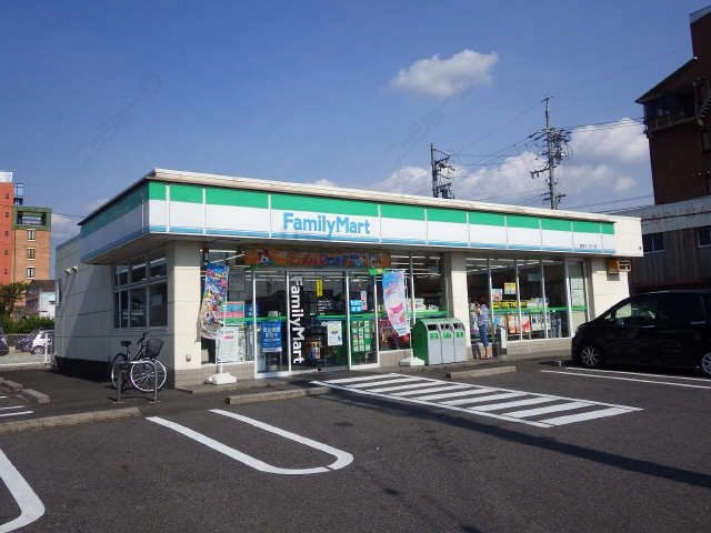コンビニ