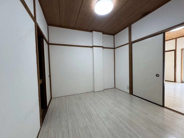 洋室