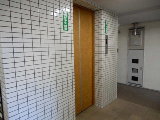 エレベータ