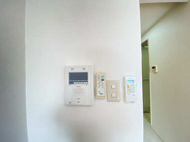 モニター付きインターホン