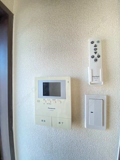 モニター付きインターホン