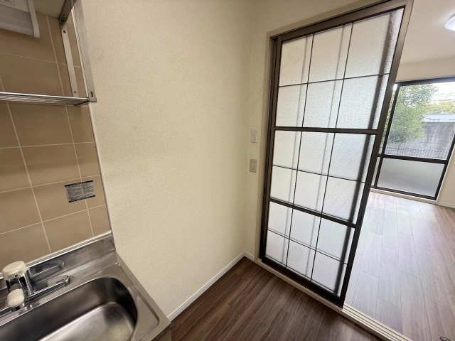 冷蔵庫置き場