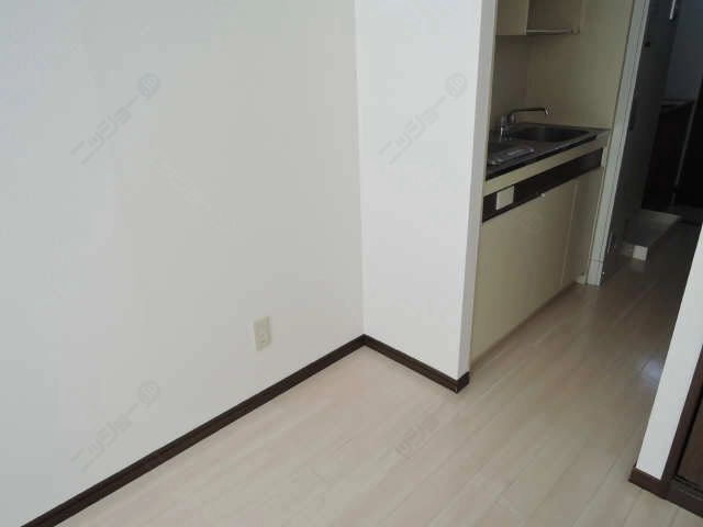 冷蔵庫置き場