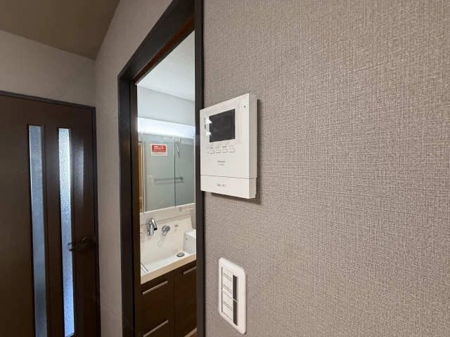 モニター付きインターホン