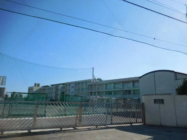植田中学校