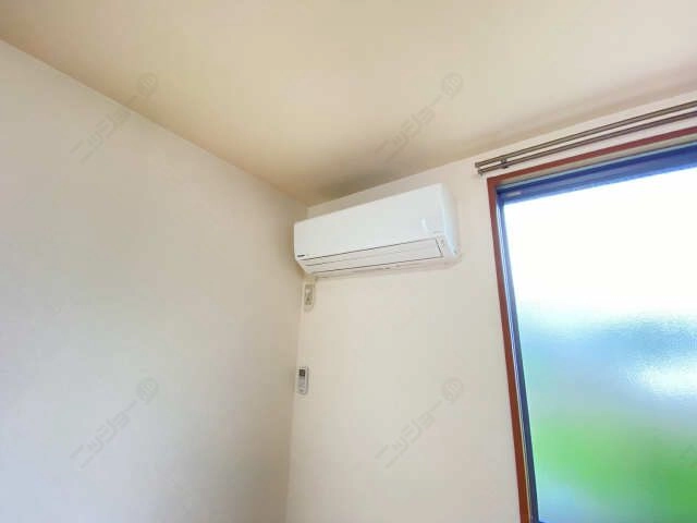 北側洋間エアコン